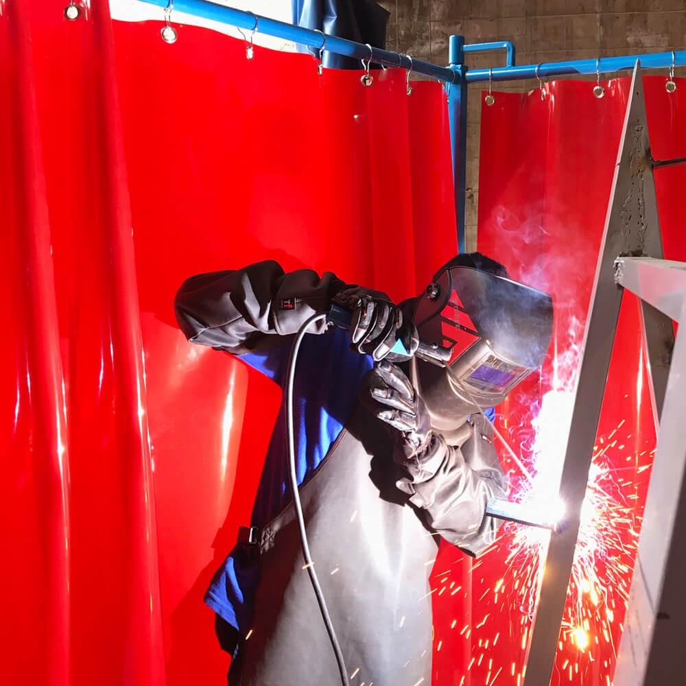 Fire-Resistant Welding Curtain